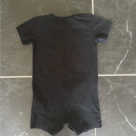 EUC Nike Black and White Bodysuit One Piece (18 Months) - Picture 3 of 3